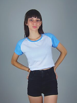 Blusa Cropped Raglan Azul Soltinha Lisa Sem Estampa (7)