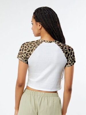Blusa Cropped Raglan Soltinha Branco Marrom Malhado (4)
