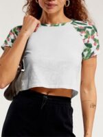 Blusa Cropped Raglan Soltinha Floral Estampada - No Sense
