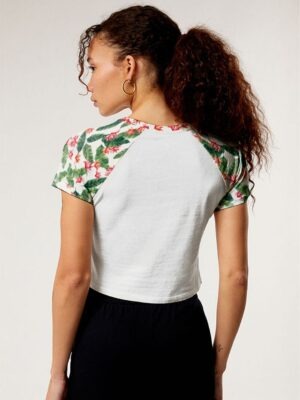 Blusa Cropped Raglan Soltinha Floral Estampada (4)