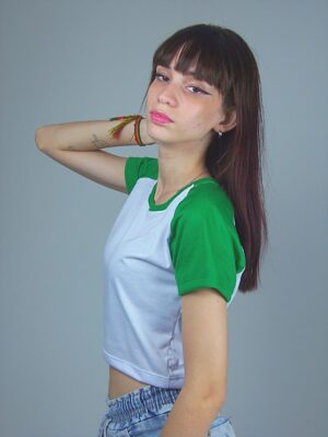 Blusa Cropped Raglan Verde Bandeira (1)