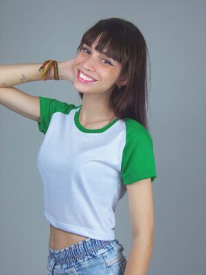 Blusa Cropped Raglan Verde Bandeira (3)