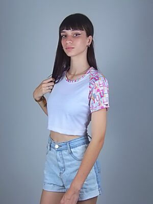 Blusa Cropped Raglan doodle Estampada (2)