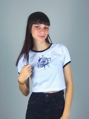 Blusa Cropped Ringer Bússola Tee Soltinho Branco E Preto - No Sense (2)