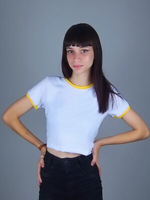 Blusa Cropped Ringer tee Amarelo Soltinha Lisa Sem Estampa (4)