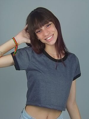 Blusa Cropped Ringer tee Chumbo Soltinha Lisa Sem Estampa_ (3)