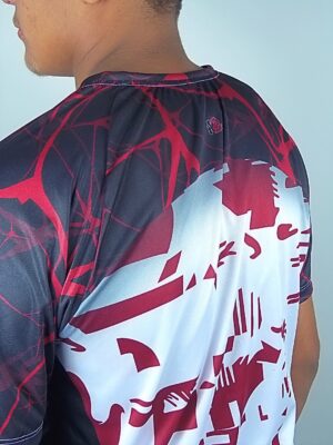 Camiseta Estampa Abstrato Vermelho Raglan Dry Slim - NO SENSE (6)