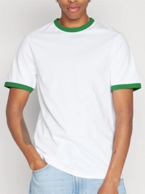 Camiseta Ringer Tee Branco c/ Verde Modelo Tradicional - No Sense