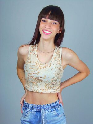 Cropped Regata Canelado Bege Folhas de Outono_ (7)