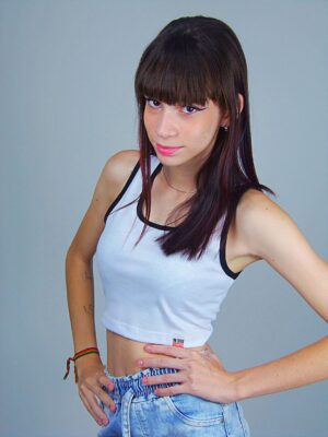 Cropped Regata Canelado Ringer Tee Lisa Sem Estampa__ (4)