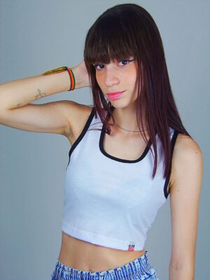Cropped Regata Canelado Ringer Tee Lisa Sem Estampa__ (8)
