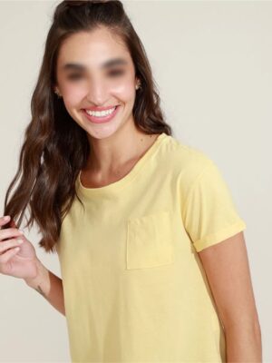 Blusa Cropped Amarelo Pastel Com Bolso Lisa Sem Estampa Soltinha - No Sense (5)